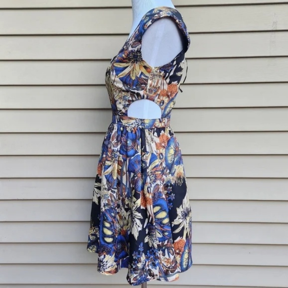 Jealous Tomato Blue Multicolor Dress Abstract Print Cut-Out Sides Mini Short - Picture 8 of 16